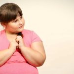 Περιττά κιλά στην παιδική ηλικία: Γιατί προστατεύουν από τον κίνδυνο καρκίνου του μαστού