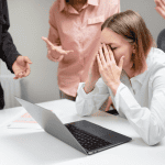 Τι είναι το «Mobbing» και γιατί θέτει σε κίνδυνο το άτομο στον εργασιακό του χώρο