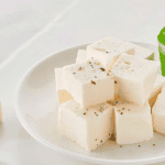 Τι θα κερδίσετε αν τρώτε φέτα; Τα 4 οφέλη για την υγεία σας