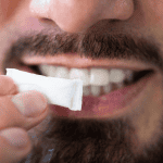 Τι είναι τα «στικάκια» νικοτίνης και είναι τελικά επικίνδυνα;