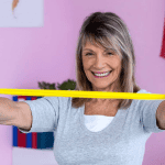 Οστεοπόρωση: Τρεις ασκήσεις για να την καταπολεμήσετε