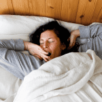 Ένας στους τρεις ενήλικες δεν κοιμάται επαρκώς