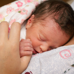 Αναλγητικό για τα μωρά το απαλό χάδι