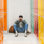 Η κατάθλιψη χτυπάει την πόρτα σε εφήβους