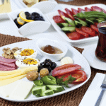 Γιατί το πλούσιο πρωινό είναι η καλύτερη επιλογή: Τι δείχνει νέα μελέτη