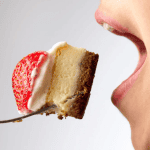 Πότε είναι η καλύτερη ώρα να φας γλυκό; Η επιστήμη δίνει την απάντηση