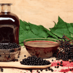 Σαμπούκος: Το μούρο που μπορεί να καταπραΰνει τα συμπτώματα του κρυολογήματος