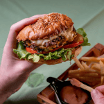 Τα λιπαρά φαγητά ευθύνονται και για την κατάθλιψη!