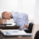 Ανησυχητική εικόνα για την Ελλάδα: Κάπνισμα, binge drinking και καθιστική ζωή