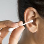 Το κερί στα αυτιά δεν είναι άχρηστο: ποιος είναι ο ρόλος του;