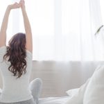 Πρωινό ξύπνημα: τι συμβαίνει στον οργανισμό όταν σηκωνόμαστε νωρίς;